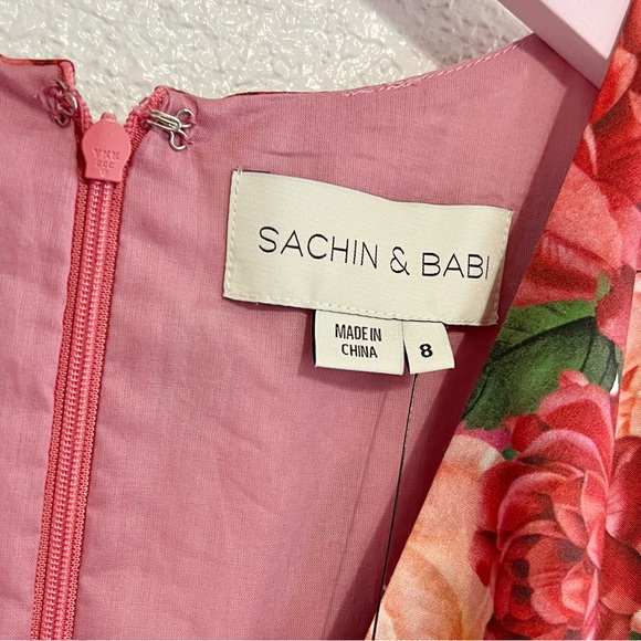 NWT Sachin & Babi Carina Belted Floral Dress - Picture 8 of 13